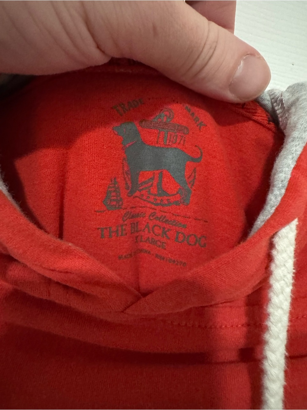 The Black Dog Red Hoodie with White Drawstrings - Picture 2 of 14